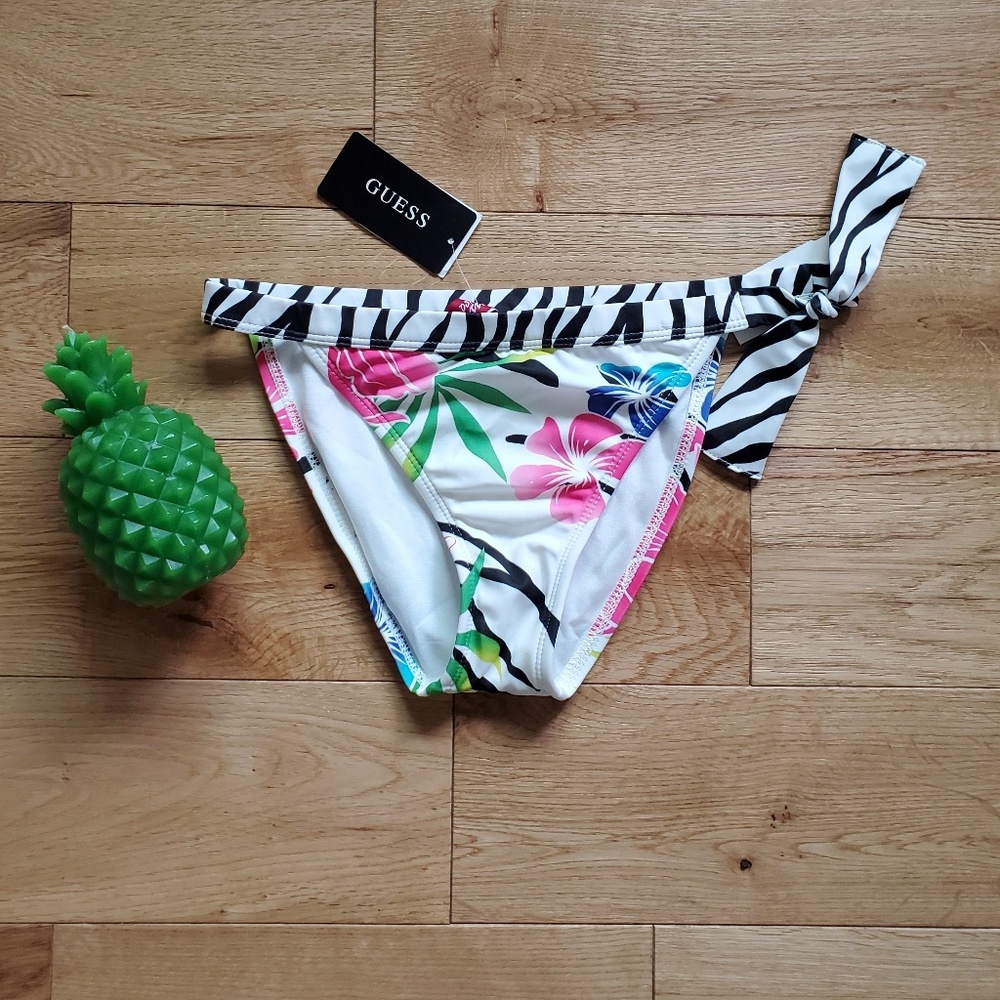 NWT! Guess Bikini Bottom